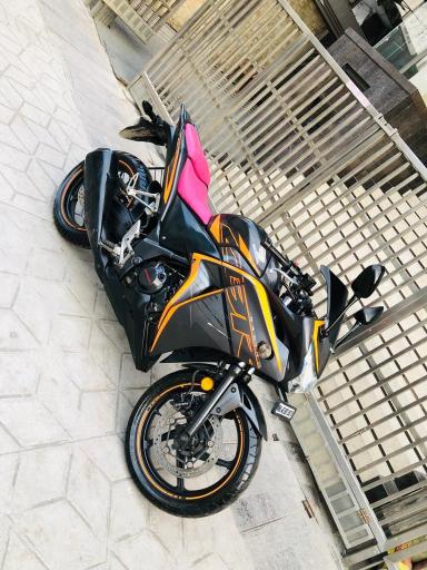Honda CBR 250R 2019