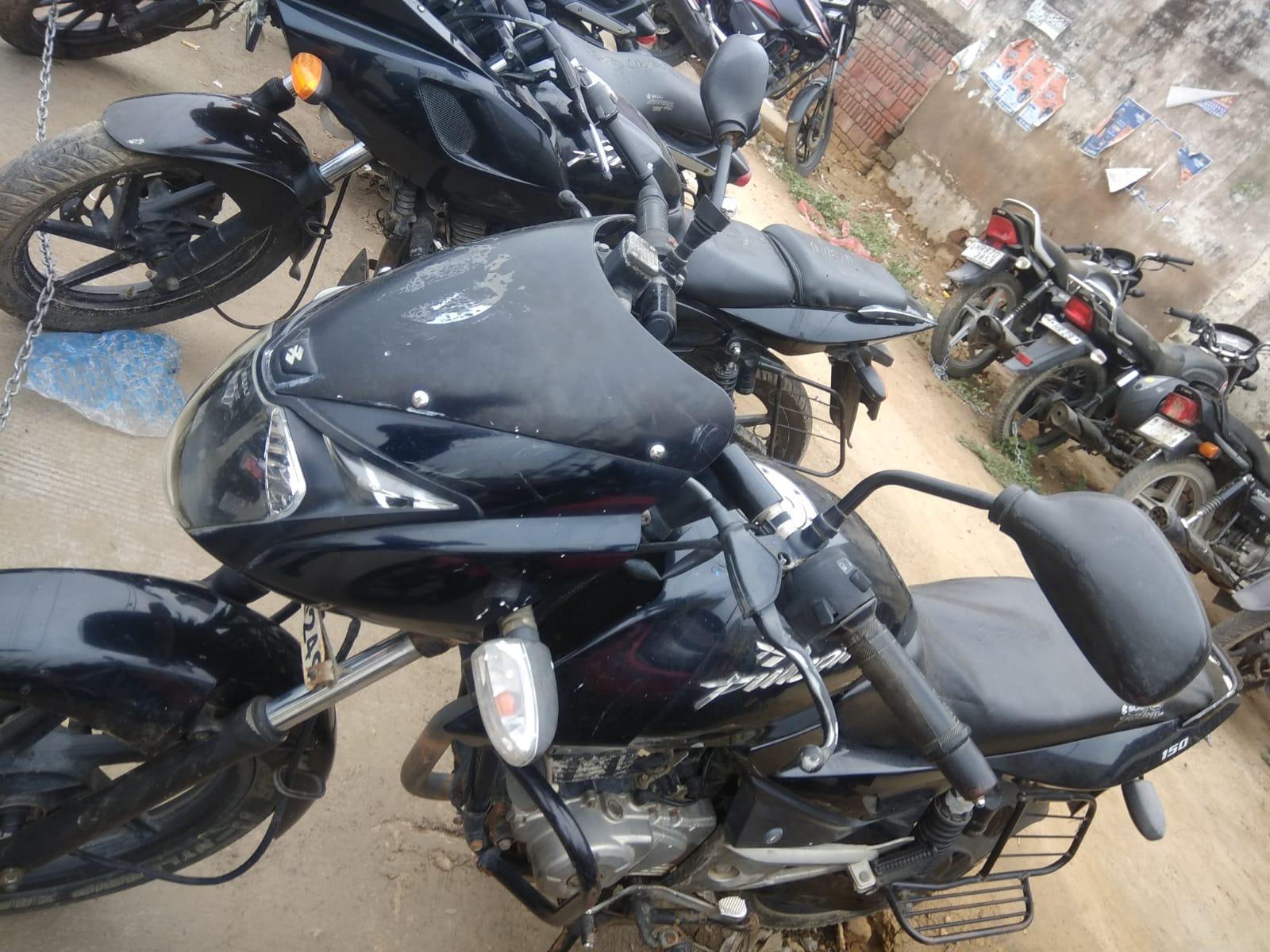 Bajaj Pulsar 150cc 2011