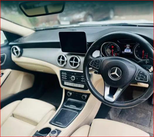 Mercedes-Benz GLA 200 d Sport 2018