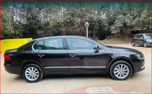 Skoda Superb Elegance 2.0 TDI CR AT 2014