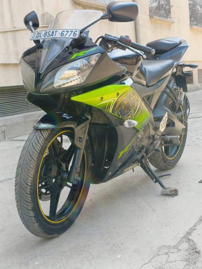 Yamaha YZF-R15 150cc 2013