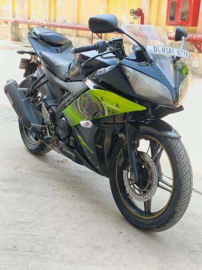 Yamaha YZF-R15 150cc 2013