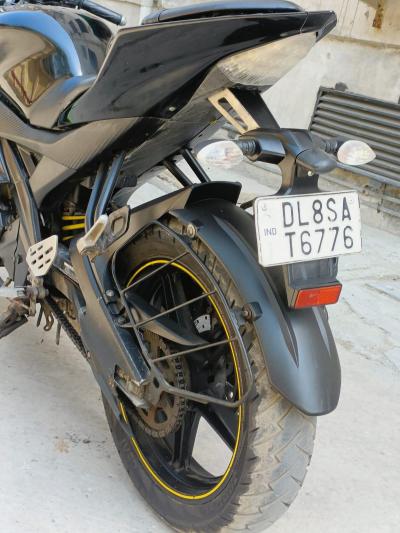 Yamaha YZF-R15 150cc 2013