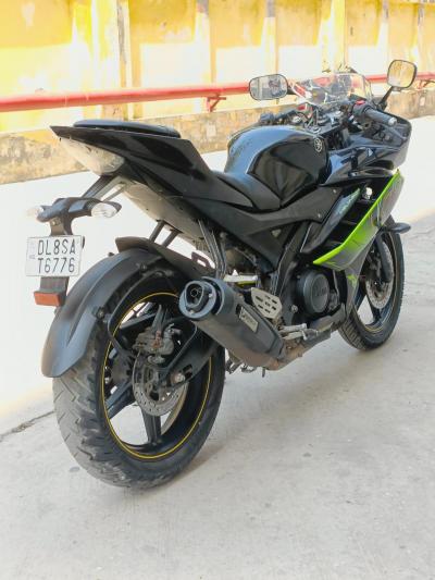 Yamaha YZF-R15 150cc 2013