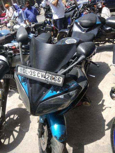 Yamaha YZF-R15 2.0 150cc 2015