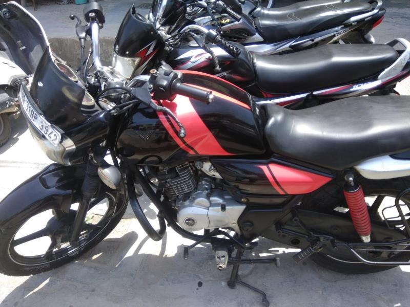 Bajaj V15 150cc 2017