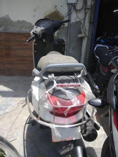 Hero Destini 125 LX BS6 2020