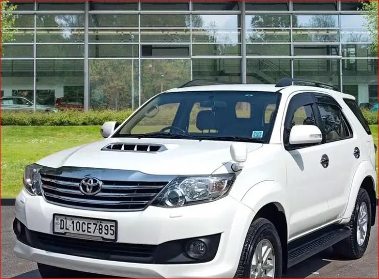Toyota Fortuner 3.0 4X2 AT 2014