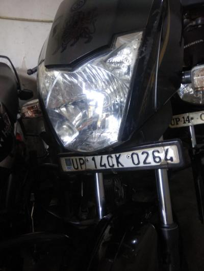 Mahindra Centuro 110cc 2014