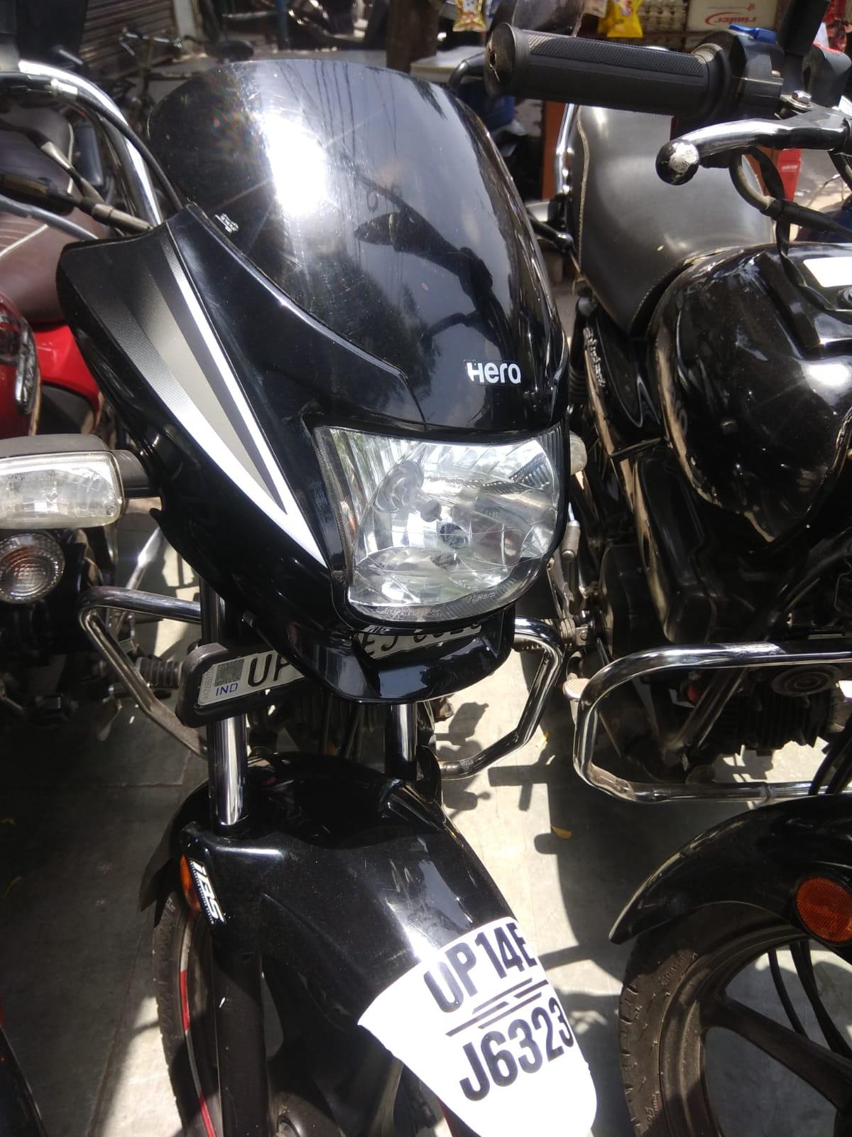 Hero Super Splendor Self Drum Alloy 125cc BS6 2020