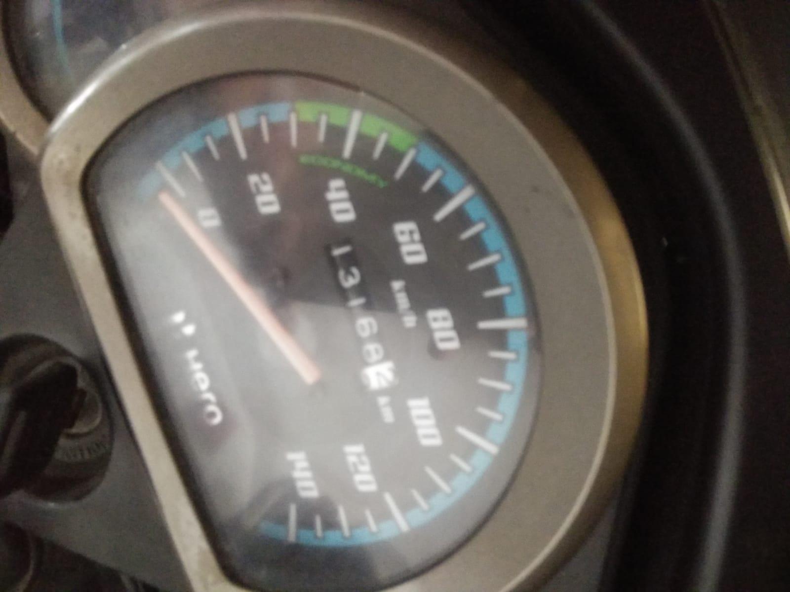 Hero Super Splendor Self Drum Alloy 125cc 2022