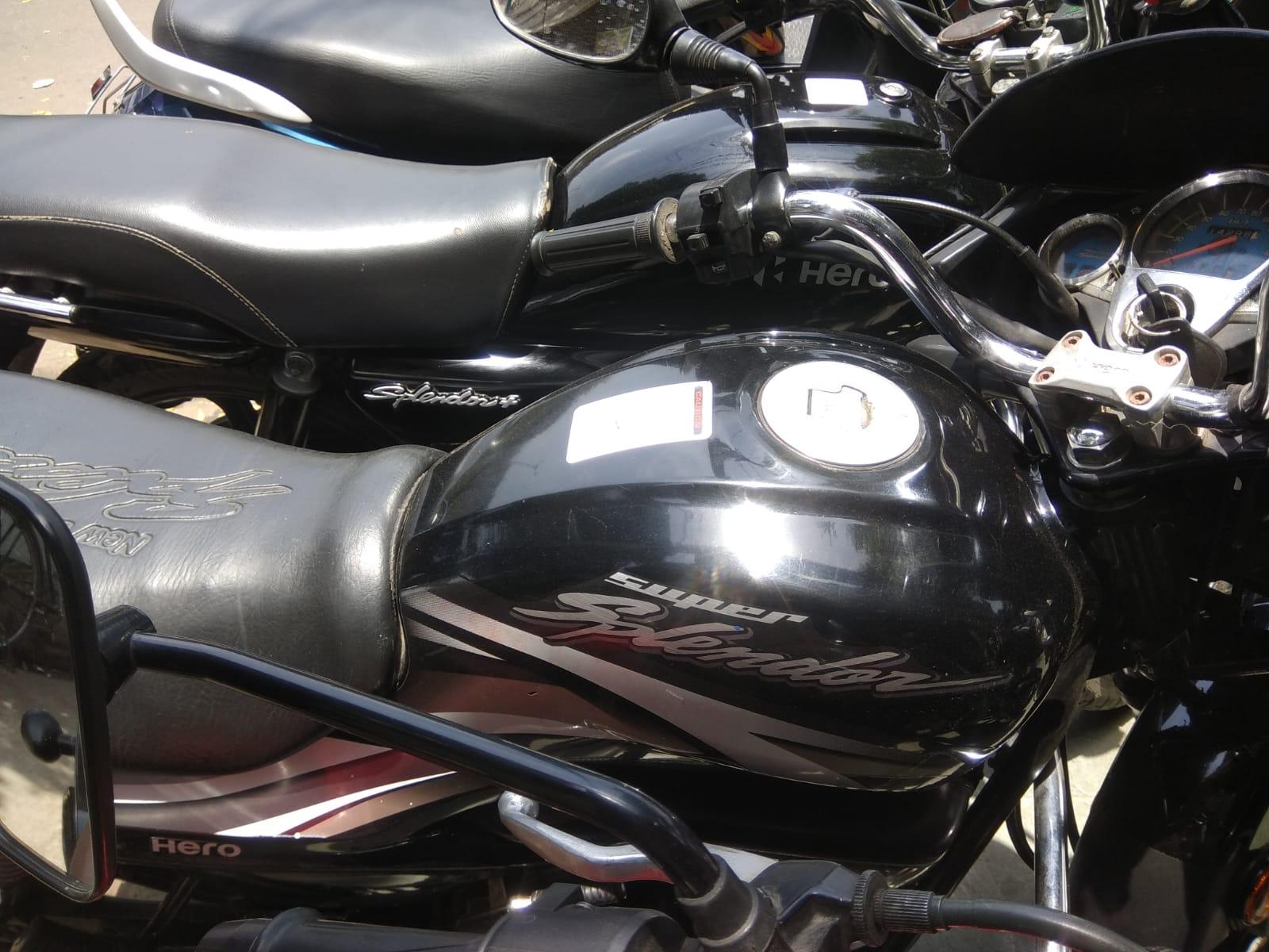 Hero Super Splendor Self Drum Alloy 125cc BS6 2020