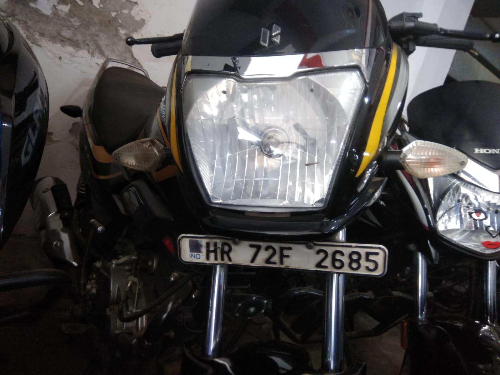 Hero Super Splendor Self Drum Alloy 125cc 2022