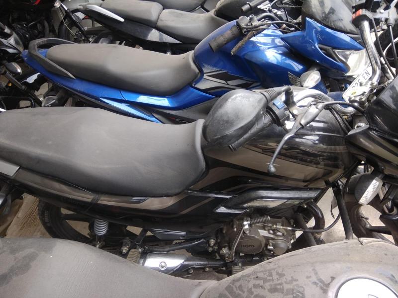 Hero Super Splendor Self Drum Alloy 125cc BS6 2021