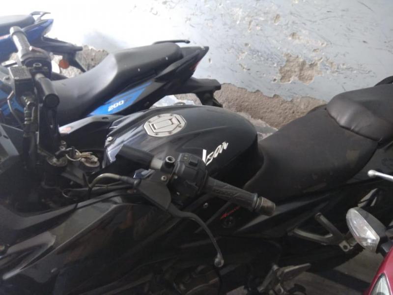 Bajaj Pulsar AS150 2015