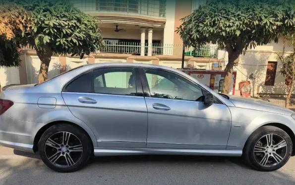 Mercedes-Benz C-Class 220 CDI AT 2014