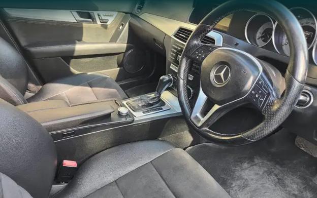 Mercedes-Benz C-Class 220 CDI AT 2014