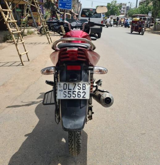 Bajaj Discover 100cc 2013