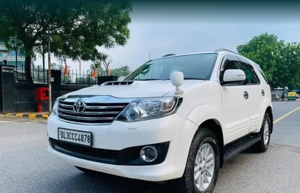 Toyota Fortuner 3.0 4X2 AT 2014