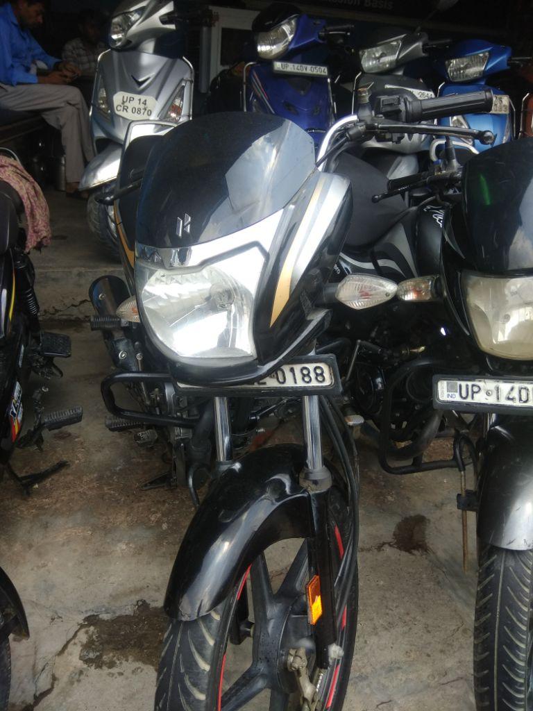 Hero Super Splendor Self Drum Alloy 125cc BS6 2020