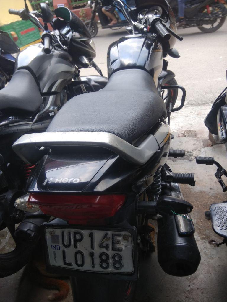 Hero Super Splendor Self Drum Alloy 125cc BS6 2020