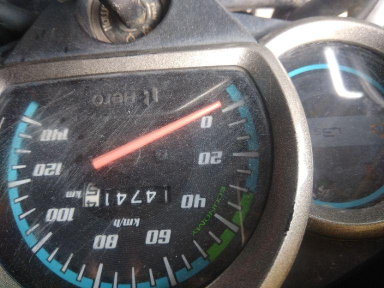 Hero Super Splendor Self Drum Alloy 125cc BS6 2020