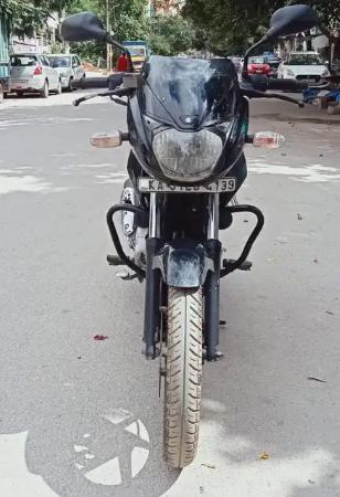 Bajaj Pulsar 150cc 2011