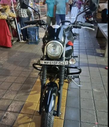 Bajaj Avenger Street 220 2018
