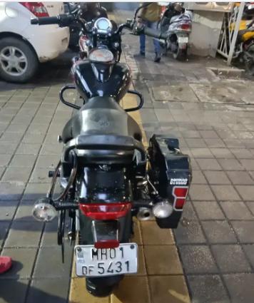 Bajaj Avenger Street 220 2018