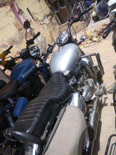 Royal Enfield Standard 350cc 2017