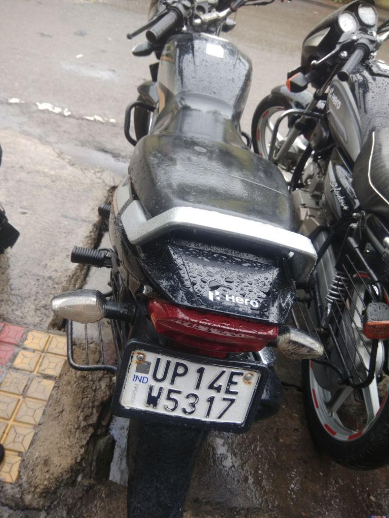 Hero Super Splendor Self Drum Alloy 125cc BS6 2021