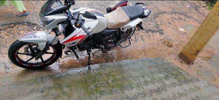 TVS Apache RTR 160cc Front Disc ABS BS6 2021