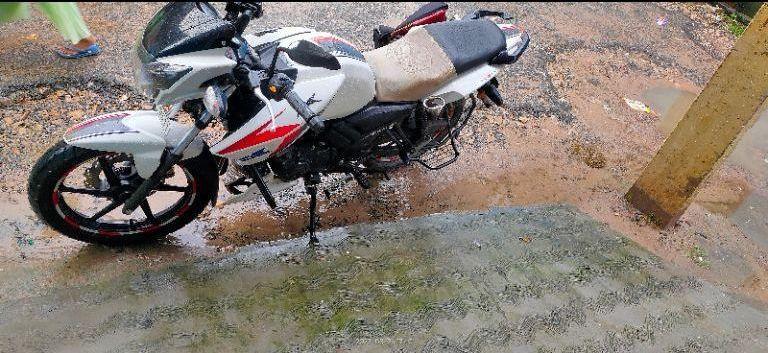 TVS Apache RTR 160cc Front Disc ABS BS6 2021