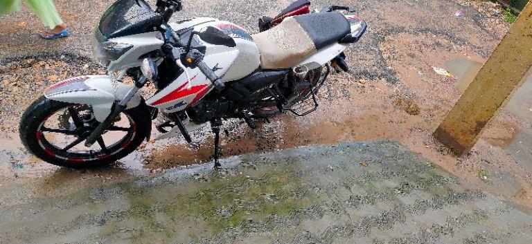 TVS Apache RTR 160cc Front Disc ABS BS6 2021