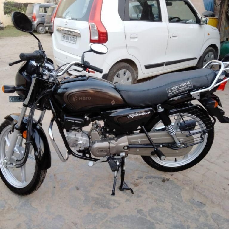 Used Hero Splendor Plus Black And Accent Edition 2023 Model (PID ...