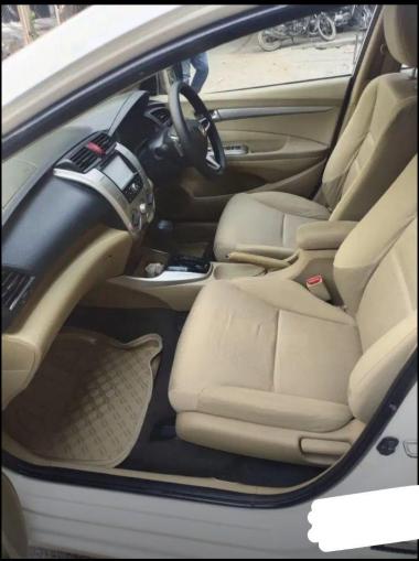 Honda City V i-VTEC 2011