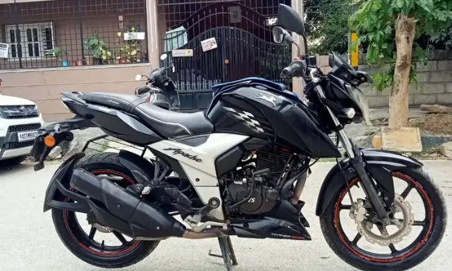 TVS Apache RTR 160 4V FI 2018