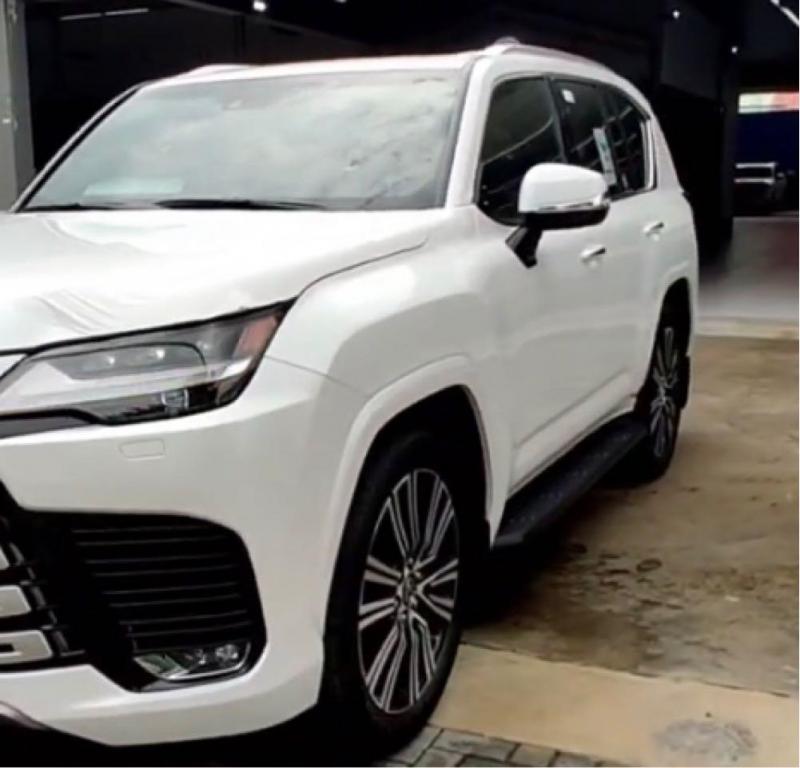 Lexus LX 450d 2017