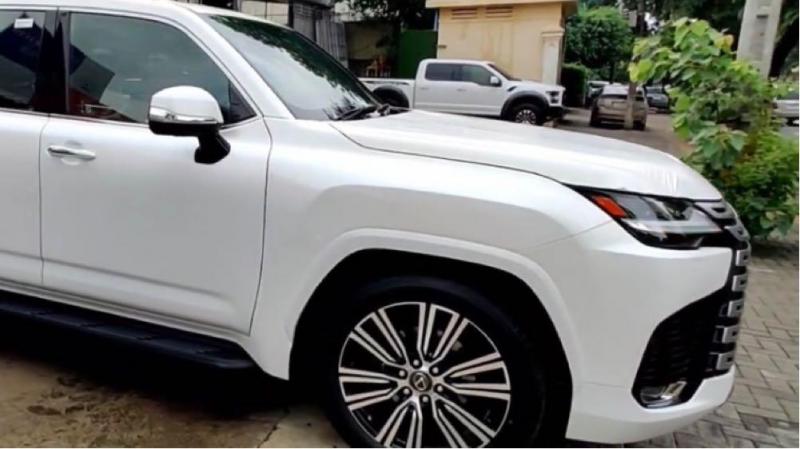 Lexus LX 450d 2017