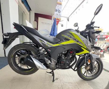 Honda CB Hornet 160R CBS 2019