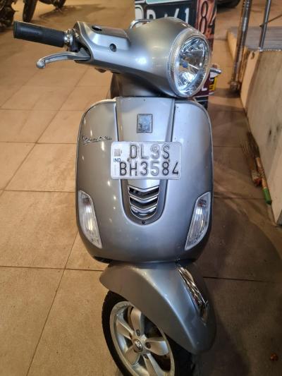 Piaggio Vespa VXL 125cc 2017