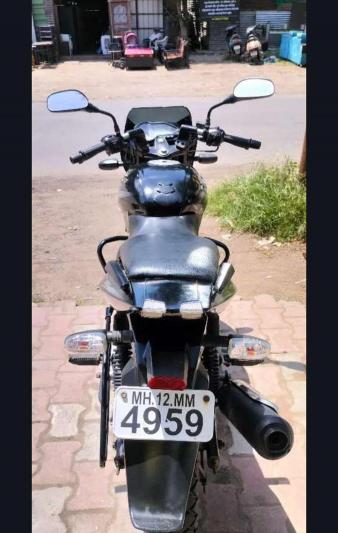 Bajaj Pulsar 180cc 2015