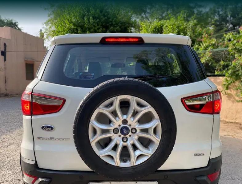 Ford EcoSport Titanium 1.5L TDCi 2015