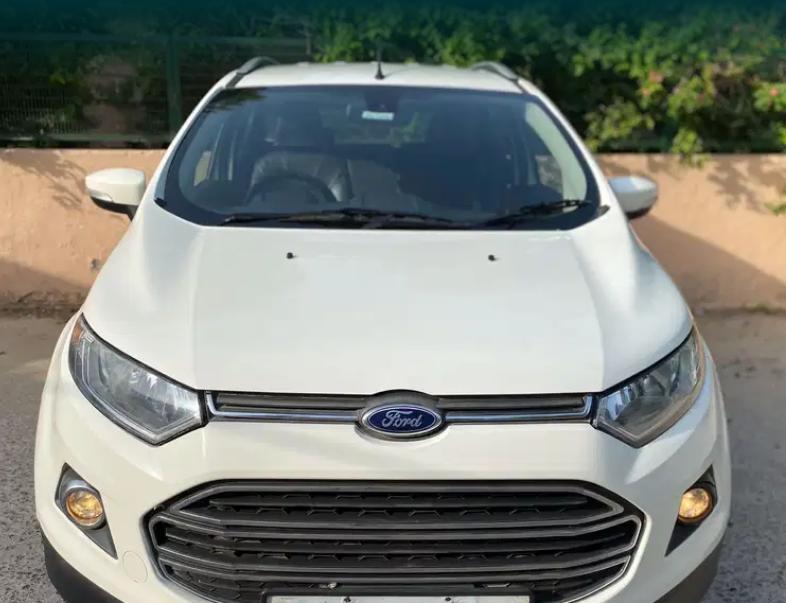 Ford EcoSport Titanium 1.5L TDCi 2015