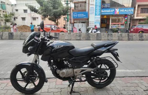 Bajaj Pulsar 180cc 2013