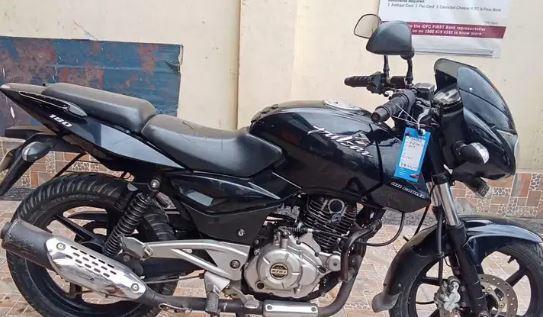 Bajaj Pulsar 180cc 2013