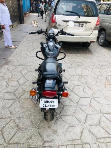 Bajaj Avenger Street 220 2016