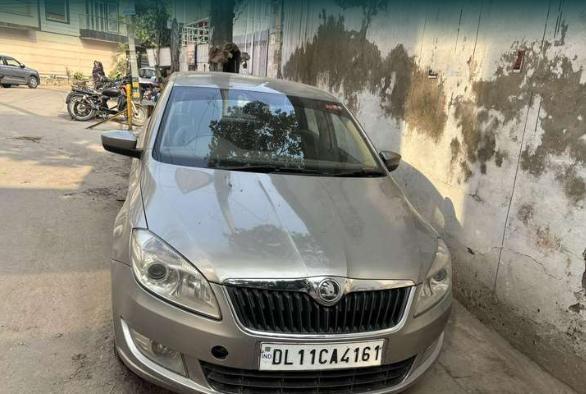 Skoda Rapid 1.6 MPI Elegance 2014