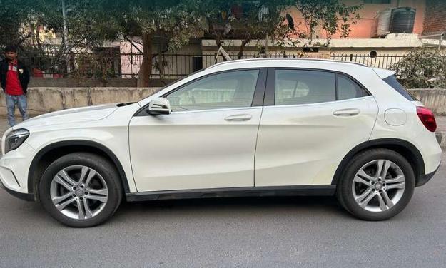 Mercedes-Benz GLA 200 Sport 2016