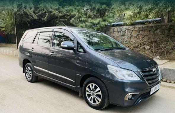 Toyota Innova 2.5 VX 7 STR BS IV 2015